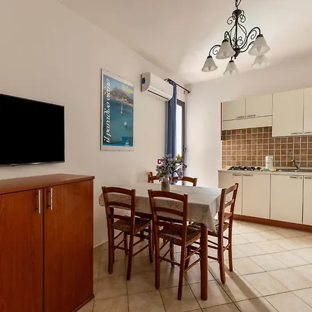 A 150 Meter Long Mare, 2 Fish Appartement Valledoria (Sardinia)